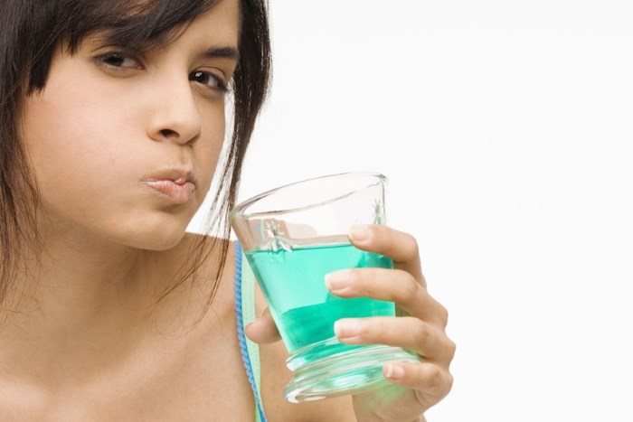 Lũ Bisha. Nó là gì, làm thế nào để loại bỏ nó, một hoạt động, làm thế nào để làm sạch nó tại nhà