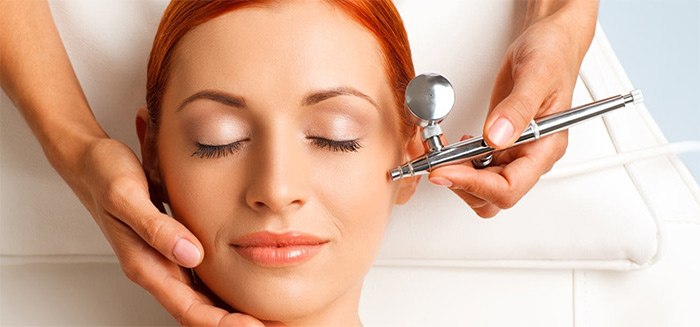 La biorrevitalización es un procedimiento de rejuvenecimiento facial. Preparaciones, precio, reseñas, fotos antes y después