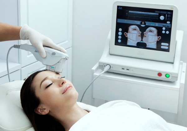 Nâng mí mắt không phẫu thuật. Các bài tập, bôi kem, Zhdanov nâng cơ, nâng cơ da, đắp mặt nạ tại nhà. Nhận xét
