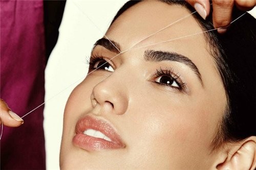 Como se livrar dos pelos faciais de uma mulher para sempre. Remoção de cabelo com remédios populares, depilação com cera, shugaring. Causas e tratamento de pelos faciais excessivos