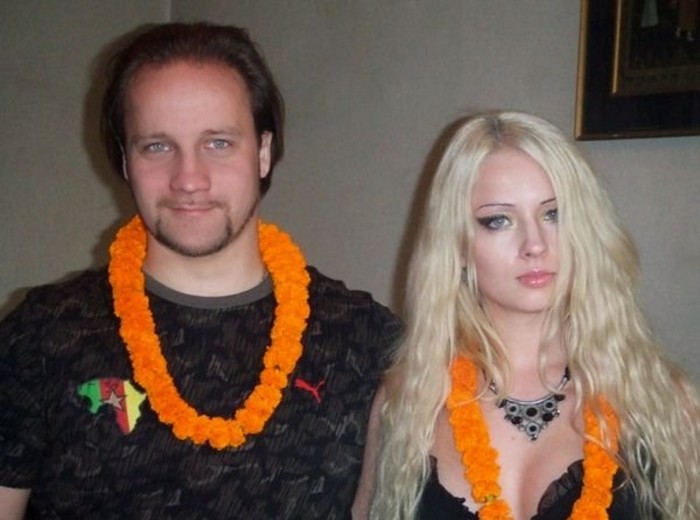 Lukyanova Valeria ก่อนและหลังพลาสติก ภาพถ่ายของสาวบาร์บี้ (Amatue) บนอินสตาแกรม Vkontakte