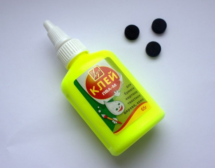 Mặt nạ than và gelatin trị mụn đầu đen. Công thức, đánh giá