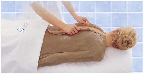 Parafina. Para que é usada a parafina para mãos, pés e rosto? Cosmeticamente líquido, parafina fria, banhos