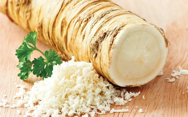 Mặt nạ dưỡng ẩm cho tóc khô. Công thức cho mái tóc khô và giòn