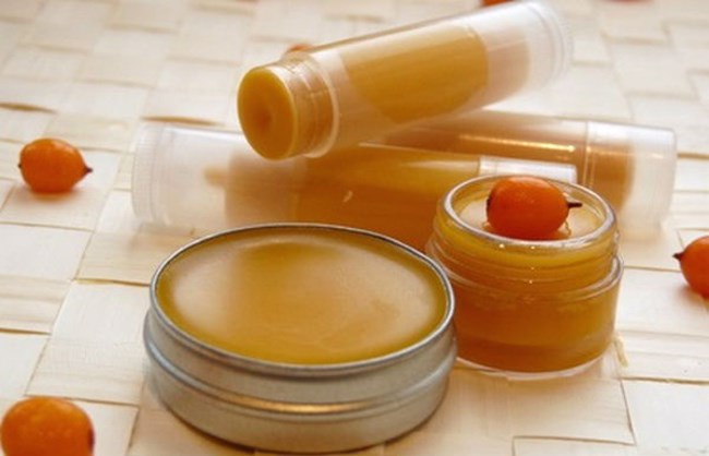 Móng tay bị bong tróc. Làm gì ở nhà. Nguyên nhân và cách điều trị các bài thuốc dân gian ở người lớn và trẻ em