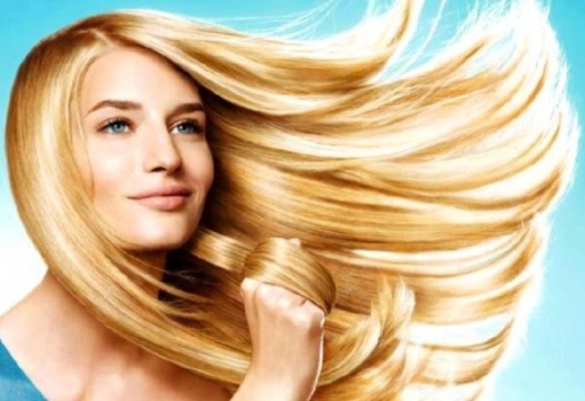 Cara meringankan rambut di rumah dengan cepat dan tanpa bahaya dengan ubat profesional dan resipi rakyat