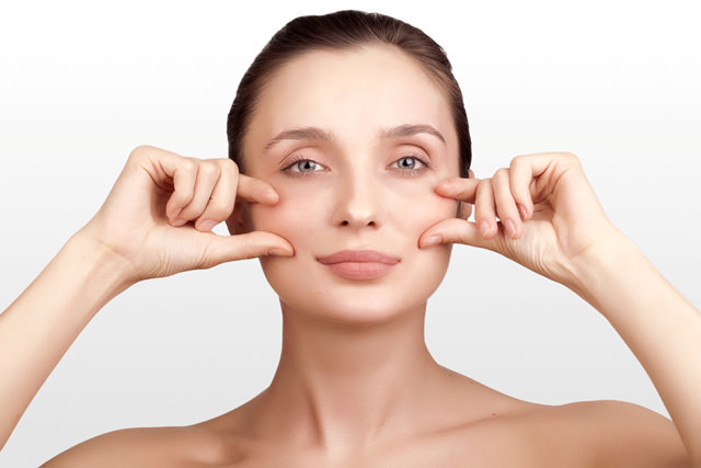 Revitonics - بناء الوجه ، جمباز الوجه. تمرين ، لياقة بدنية مضادة للتجاعيد ، لمرونة الجلد وعضلات الرقبة والوجه