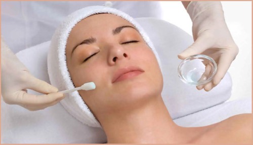 Cicatrizes no rosto após acne - como se livrar de: cremes, pomadas, produtos farmacêuticos, máscaras, métodos cosméticos e médicos