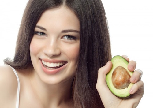 Làm thế nào để nhanh chóng loại bỏ cellulite ở dưới và chân: quấn, xoa bóp, tập thể dục