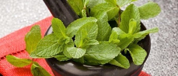 Хидратантне маске за лице код куће. Топ 10 оцена