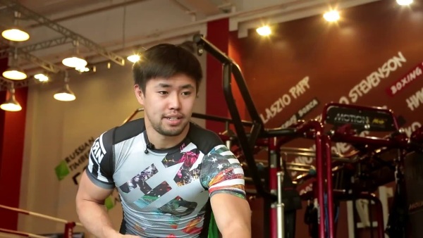 Burpee là một kỹ thuật thực hiện, nó là gì, làm như thế nào cho đúng. Các bài tập cho cô gái mới bắt đầu: làm khô và giảm cân điên cuồng