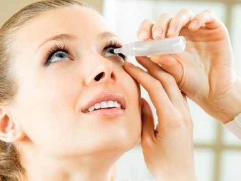 Inchaço sob os olhos pela manhã. Causas e tratamento em mulheres e homens, hematomas matinais, vermelhidão, bolsas nas maçãs do rosto