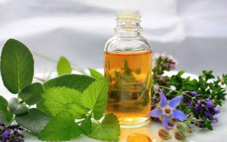 Shugaring dán tại nhà. Công thức cho các vùng khác nhau, cách làm nước đường