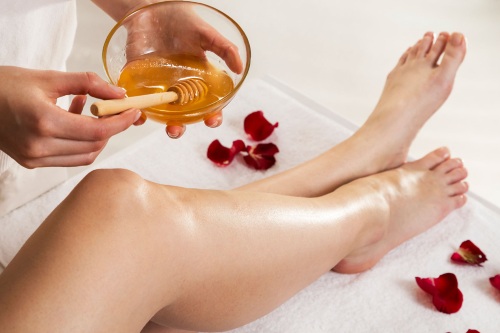 Shugaring dán tại nhà. Công thức cho các vùng khác nhau, cách làm nước đường