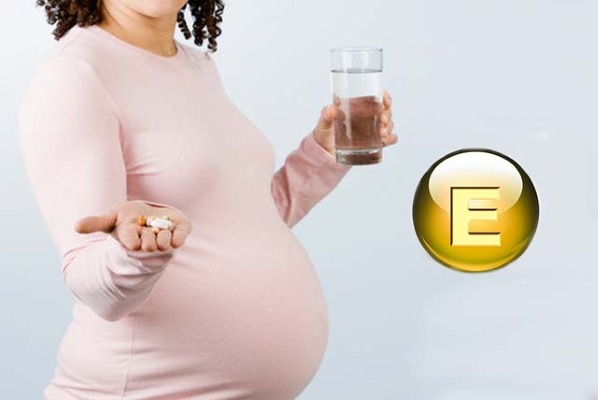Viên nang vitamin E. Hướng dẫn sử dụng cho da mặt, tóc, móng, mụn, vùng da quanh mắt, ở dạng nguyên chất, hãng nào tốt hơn