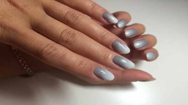 Sơn gel màu hổ phách, ảnh. Mẫu mã mới 2020: màu trắng, đen, đỏ shellac dành cho móng tay ngắn, dài. Lớp học chính với một bàn chải, airbrushing