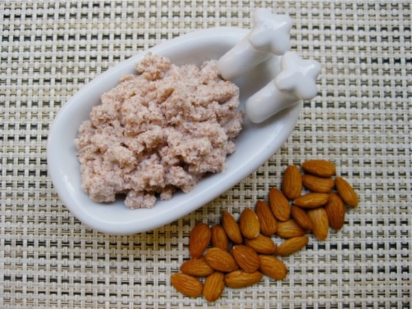 Gliserin dalam kosmetologi untuk kulit wajah. Manfaat dan penggunaan dengan vitamin E dan A untuk kedutan. Resipi topeng dan krim