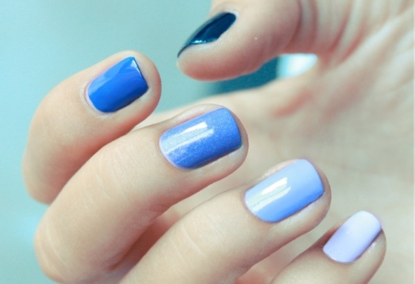 Gradient trên móng tay với sơn gel: ảnh, xu hướng thời trang. Cách chọn màu và pha màu tại nhà với cọ, bông mút không bong bóng