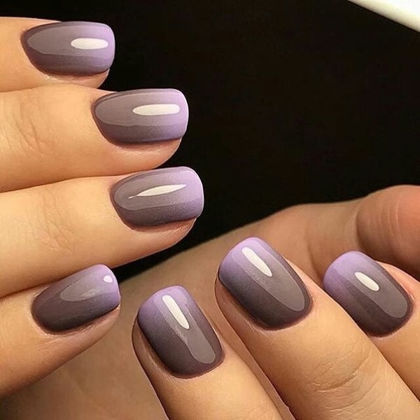 Gradient trên móng tay với sơn gel: ảnh, xu hướng thời trang. Cách chọn màu và pha màu tại nhà với cọ, bông mút không bong bóng