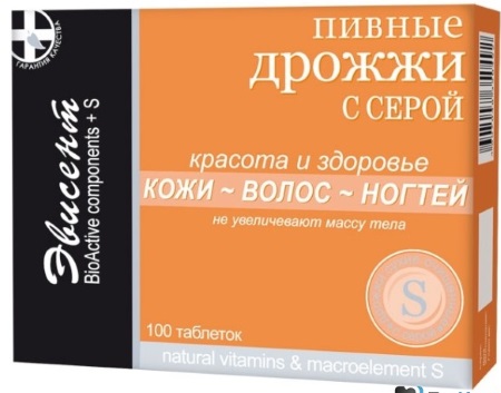 Chăm sóc tóc đặc biệt. Công thức cho độ dày, sau khi duỗi thẳng keratin, uốn, nhuộm màu, vào mùa hè và mùa đông