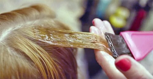 Sản phẩm làm thẳng tóc mà không cần ủi: mỹ phẩm và dân gian, phương pháp điều trị tại tiệm và phương pháp tại nhà