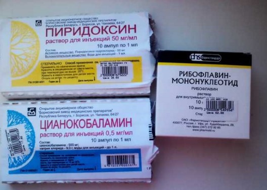 Vitamin untuk keguguran dan pertumbuhan rambut. Senarai berkesan, murah di farmasi, ulasan dan harga. Cara minum dengan betul selepas melahirkan