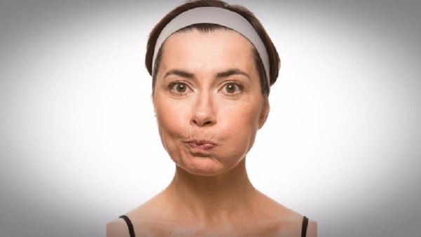 Cara menghilangkan lipatan nasolabial: pengisi, asid hyaluronik, pembetulan kontur, botox dan lipofilling, latihan wajah