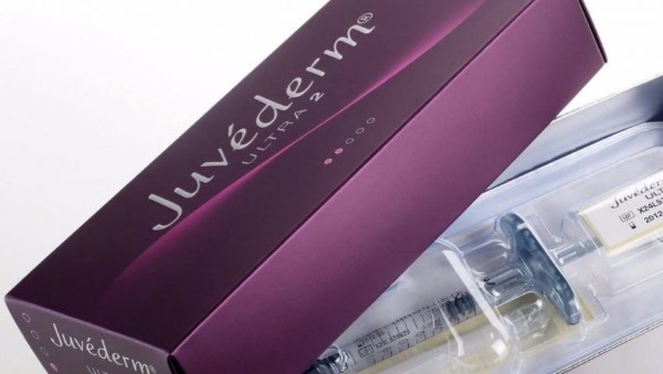 Cara menghilangkan lipatan nasolabial: pengisi, asid hyaluronik, pembetulan kontur, botox dan lipofilling, latihan wajah
