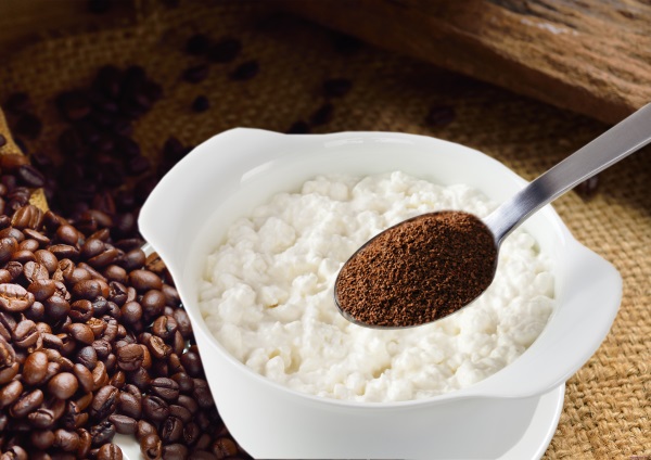 Làm sạch da mặt tại nhà. Cách làm từ mụn đầu đen, mụn bọc, mụn trứng cá bằng các bài thuốc dân gian. Công thức làm mặt nạ và tẩy tế bào chết, thiết bị sử dụng tại nhà
