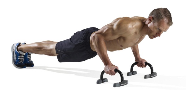 Push-up dari lantai: otot apa yang diayunkan pada lelaki, wanita. Teknik pelaksanaan, program untuk pemula, jenis push-up