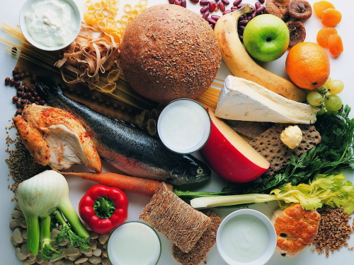 Chế độ ăn uống cân bằng để giảm cân. Thực đơn trong tuần, tháng. Công thức pha chế cocktail, súp, muesli