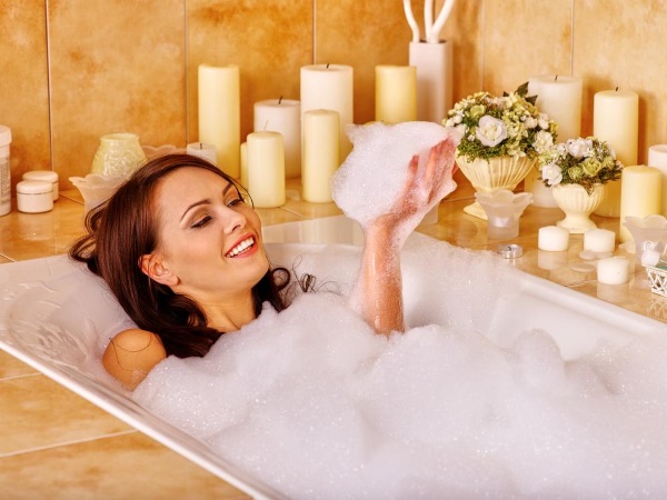 Liệu pháp xơ hóa các tĩnh mạch ở chân - quy trình này là gì, thời gian phục hồi chức năng, các biến chứng và hậu quả có thể xảy ra
