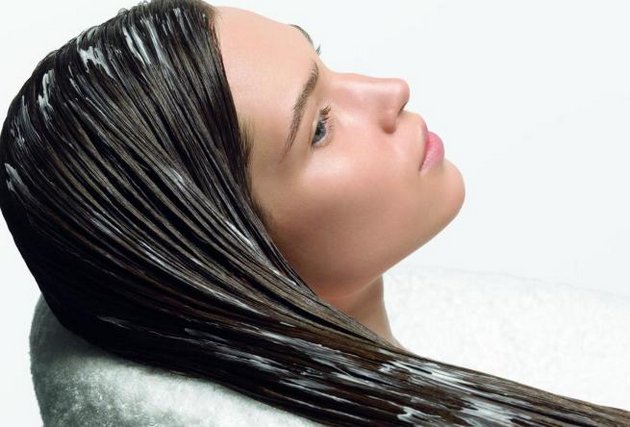 Bảo vệ nhiệt cho tóc khỏi quá trình ủi: xịt, lotion, dầu, kem. Đánh giá các công cụ và đánh giá tốt nhất