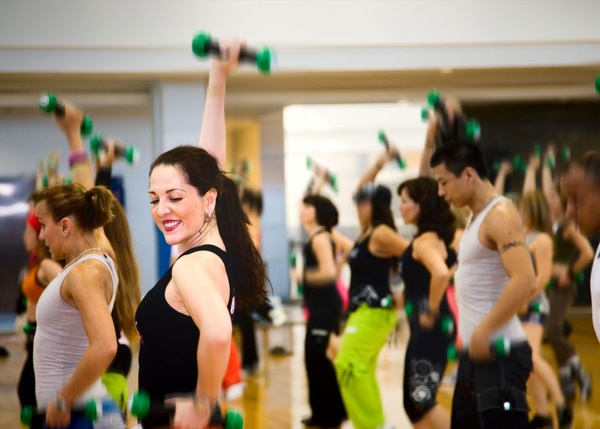 Body sculpt - apa itu kecergasan, program, simulator rumah, kelas penurunan berat badan, latihan, hasil