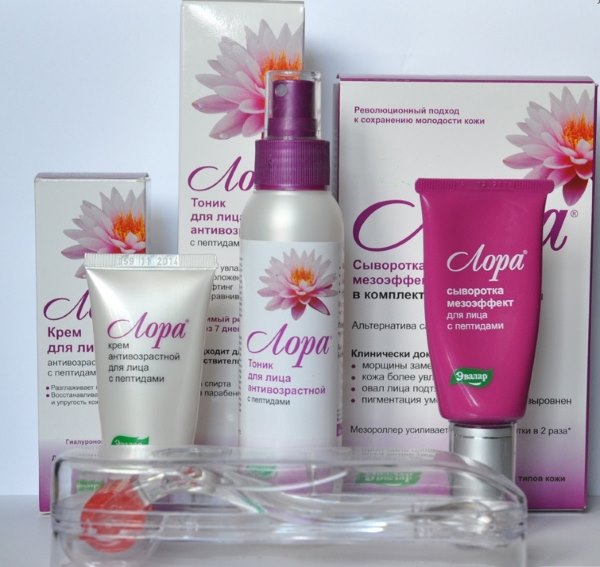 Kem dưỡng da Lora với axit hyaluronic, peptide trên khuôn mặt. Hiệu quả, đánh giá của các chuyên gia thẩm mỹ