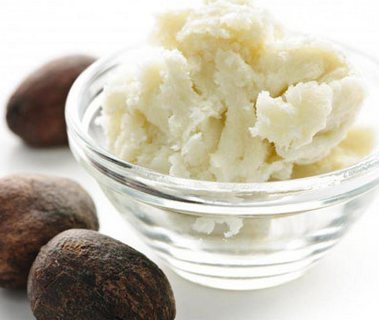 Dầu ưa nước dùng để rửa, tẩy trang, làm khô da. Top cách làm bơ bằng tay hay nhất