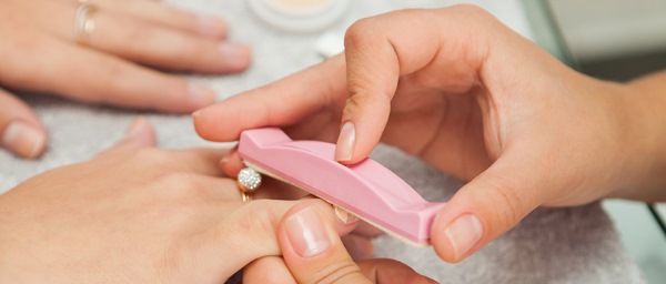 Manicure japonesa: o que é, P-shine, Masura, sets e tecnologia passo a passo com uma foto
