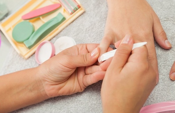 Manicure japonesa: o que é, P-shine, Masura, sets e tecnologia passo a passo com uma foto
