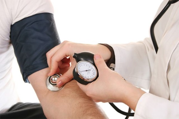 التمارين الرياضية للتخسيس. الميزات والأنواع ومجموعة التمارين في المنزل. فيديو للمبتدئين
