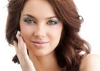 Qué es la hidroquinona, aplicación en cosmetología: cremas blanqueadoras, peeling, pomadas, tabletas. Achroactive max, opiniones