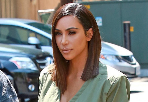 Kim Kardashian.Hình ảnh, phẫu thuật thẩm mỹ, tiểu sử, thông số hình thể, chiều cao và cân nặng. Ngoại hình của bạn thay đổi như thế nào?