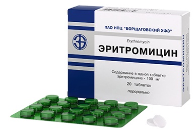 Mụn ở cằm ở phụ nữ trên mặt. Nguyên nhân xuất hiện sau 30 năm, khi mang thai. Cơ quan nào bị lỗi, cách khắc phục tại nhà