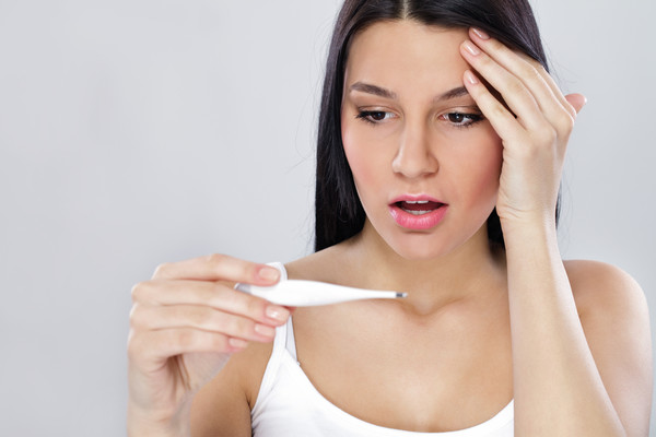 Solcoseryl dalam kosmetologi untuk wajah dari kedutan, lebam di bawah mata. Arahan penggunaan, ulasan pakar kosmetik