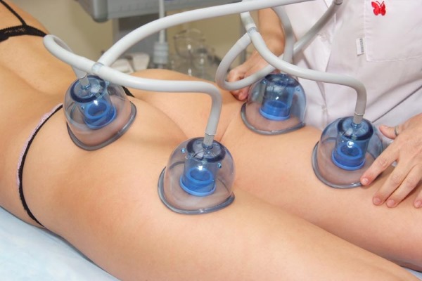 Liposuction laser. Apa itu, bagaimana ia dilakukan untuk perut, dagu, muka, paha, pipi, kaki, punggung, lengan, bonggol janda. Sebelum dan selepas gambar, ulasan, harga prosedur