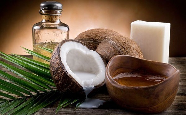 Mẹ để tóc. Tính chất và ứng dụng trong thẩm mỹ, cách thêm vào dầu gội. Nhận xét của các nhà trichologist và bác sĩ da liễu