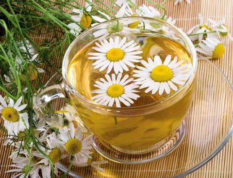 Mẹ để tóc. Tính chất và ứng dụng trong thẩm mỹ, cách thêm vào dầu gội. Nhận xét của các nhà trichologist và bác sĩ da liễu