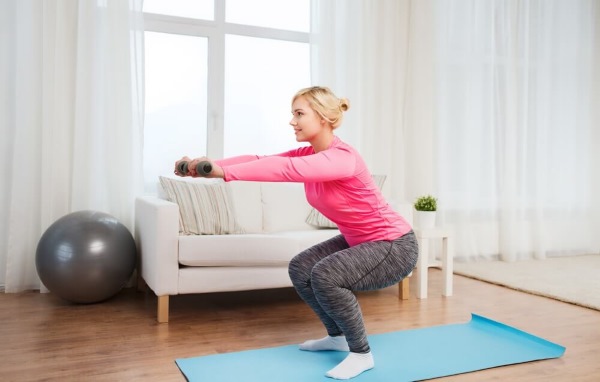 Tập luyện tại nhà cho tất cả các nhóm cơ. Chương trình với Reutova, không có thiết bị, cho ectomorph, giảm cân, cho báo chí
