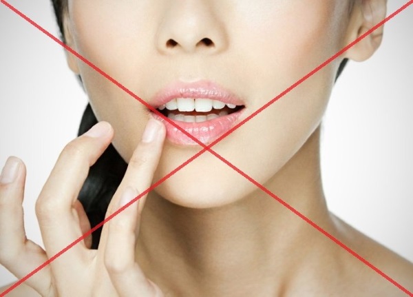 Cara membesarkan bibir dengan asid hyaluronik, botox, silikon, lipofilling, cheiloplasty. Foto, harga, ulasan