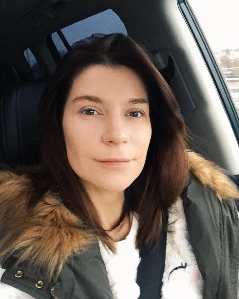 Ekaterina Volkova. Ảnh mặc áo tắm, trước và sau khi phẫu thuật thẩm mỹ. Hình thể, khuôn mặt, ngoại hình của nữ diễn viên