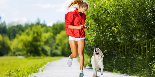 Làm thế nào để loại bỏ cellulite trên chân và dưới cùng.Bài tập trong tuần, chương trình đào tạo dành cho nữ